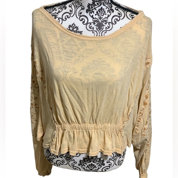 Free People Tops - Free People Yellow Boho Peplum Slub Fabric Long Sleeve Blouse Small Size SP